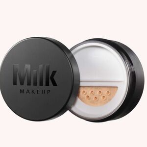 💕👻Milk Makeup Medium Pore Eclipse Setting Powder